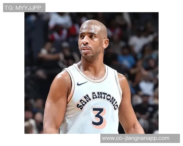 回顾2011年快船震撼交易克里斯保罗加盟开启新篇章 回顾2011年快船震撼交易克里斯保罗加盟开启新篇章